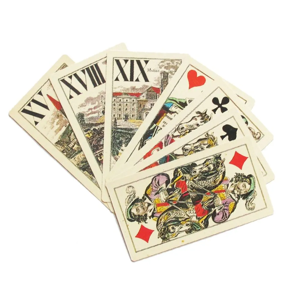 Ungarisches Ansichten Tarot