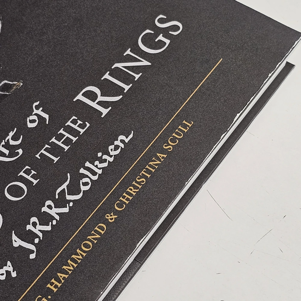 The Art of the Lords of the Rings - poškozeno