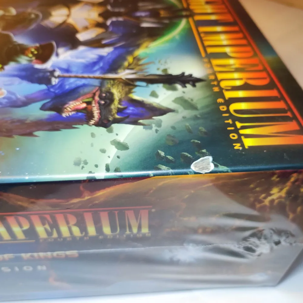 Twilight Imperium: Prophecy of Kings - damaged box