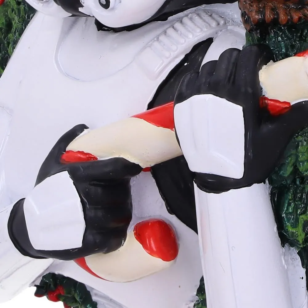 Vianočná ozdoba Star Wars - Stormtrooper s vianočným vencom