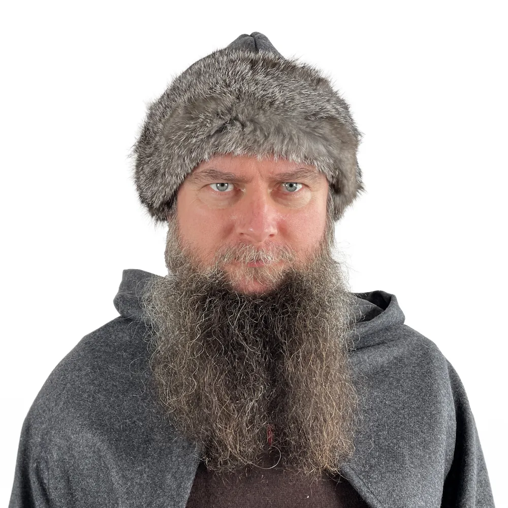 Woolen hat with fur - round