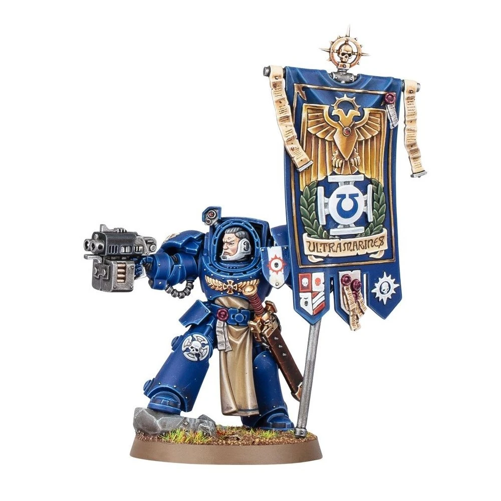 Warhammer 40000: Space Marines Ancient in Terminator Armour