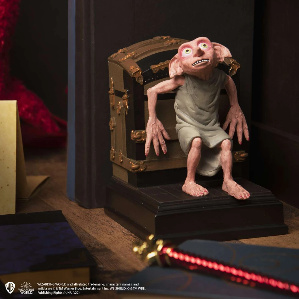Zarážka na knihy Harry Potter - Dobby s kufrom