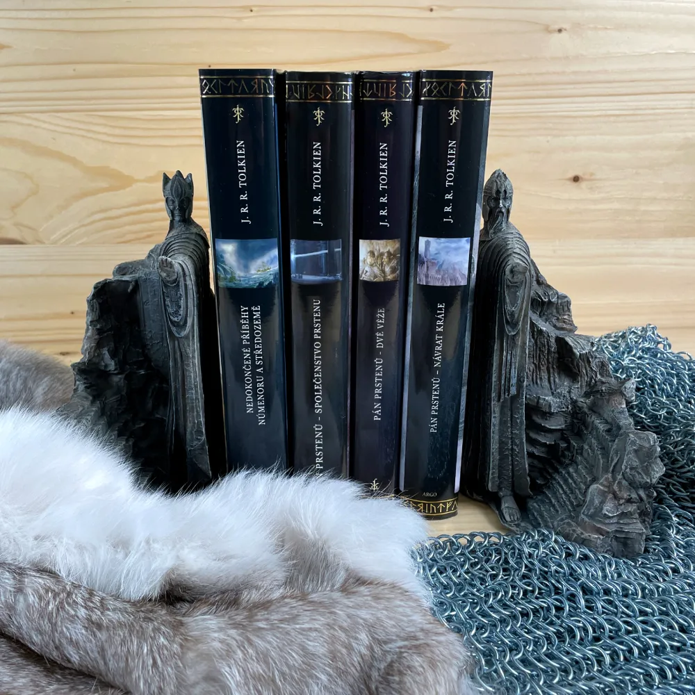 The Lord of the Rings Bookend - Argonath: Pillars of the Kings